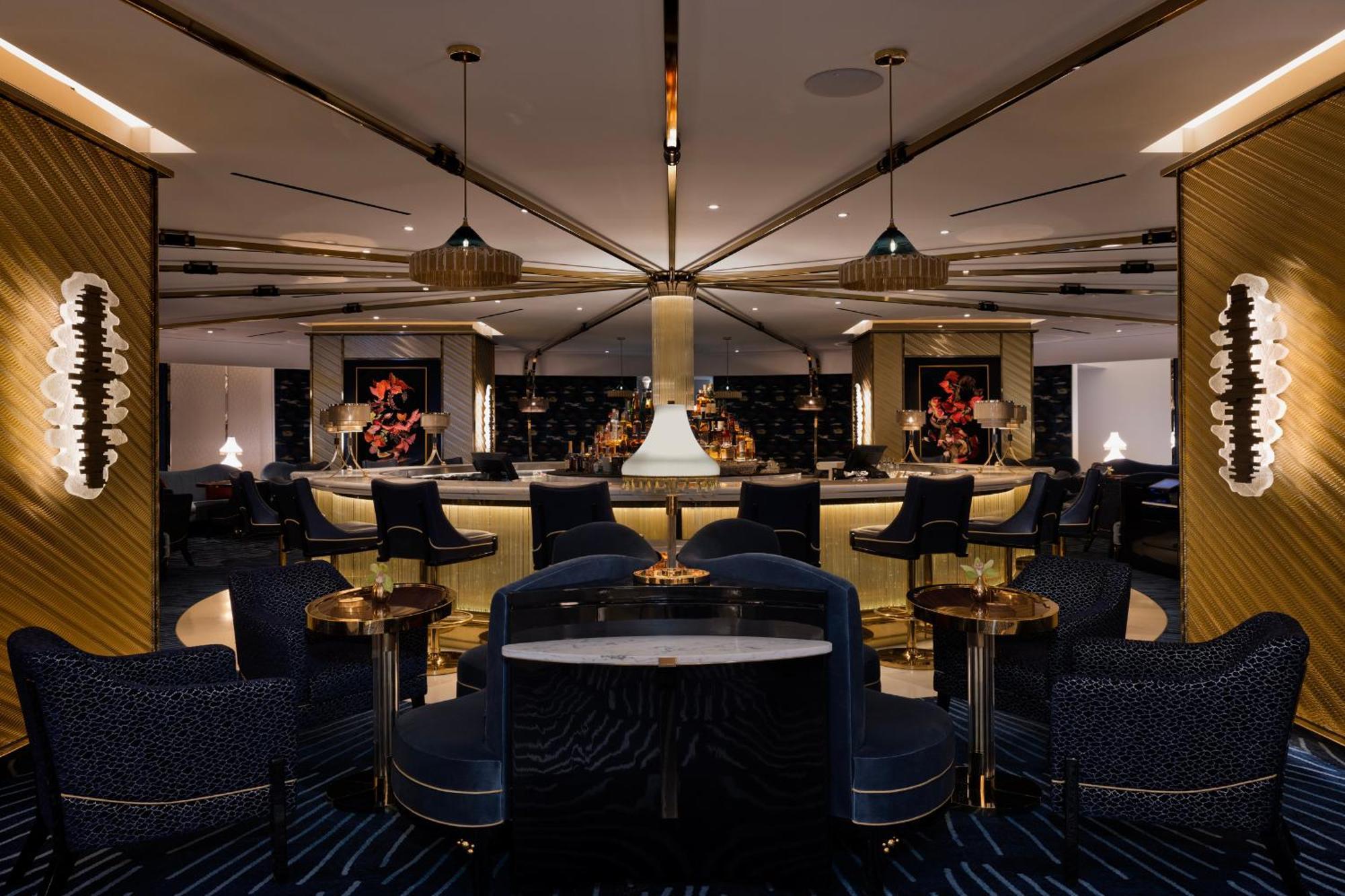 Fontainebleau Las Vegas Luaran gambar The interior of the lounge