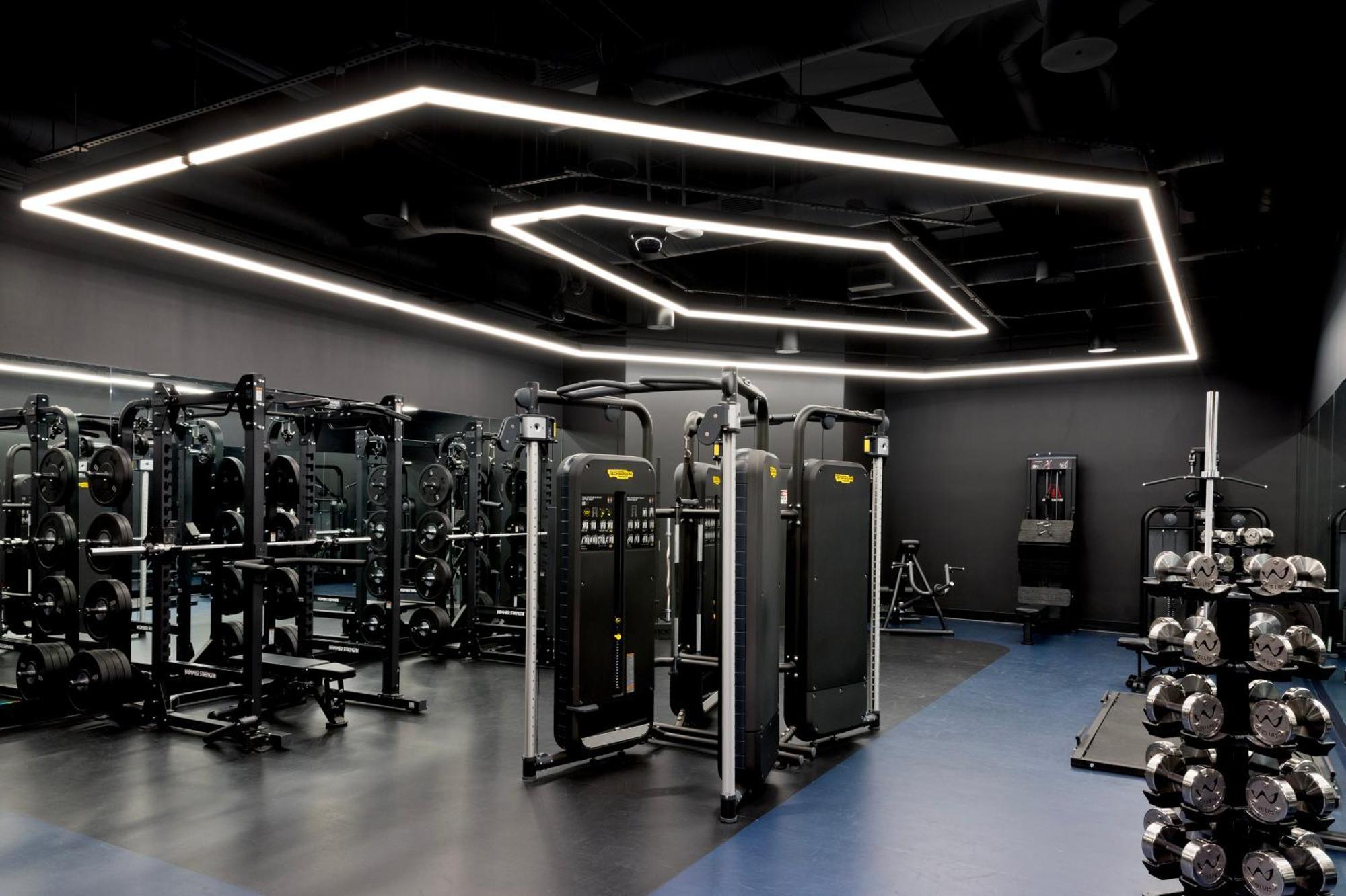 Fontainebleau Las Vegas Luaran gambar The Fitness Center at the University of Michigan